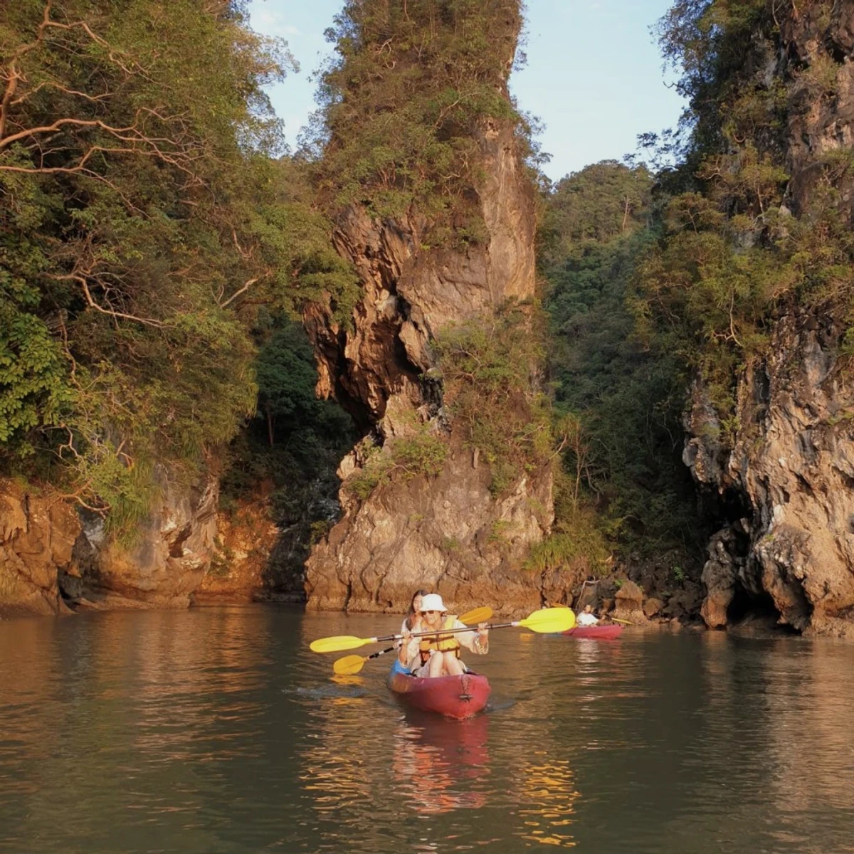 Sunset Kayaking at Tha-lane Bay + BBQ Dinner | Best Sunset in Thailand